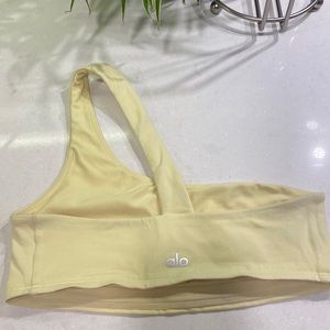 Alo yoga top